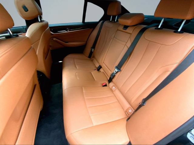 Used 2022 BMW 530i xDrive w/ Convenience Package AWD/4WD image 31