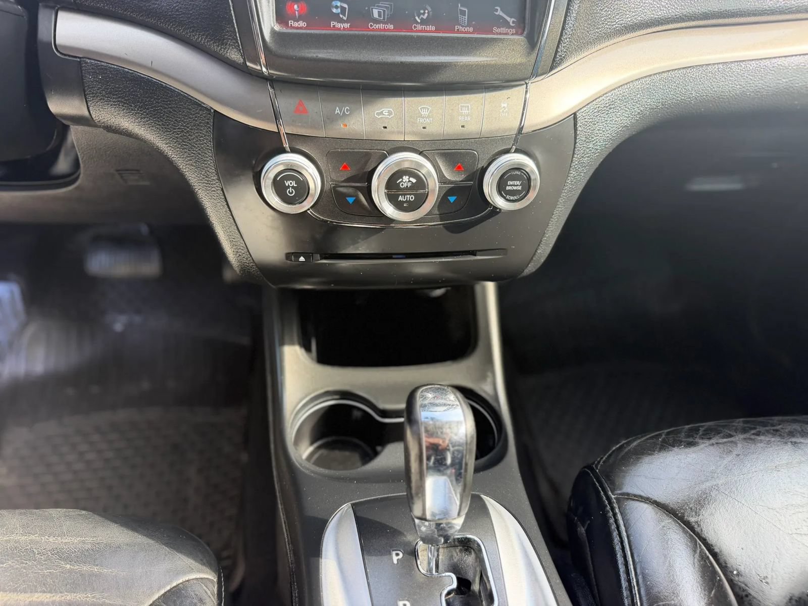 Used 2018 Dodge Journey Crossroad AWD/4WD image 38