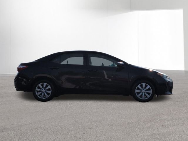 Used 2014 Toyota Corolla LE image 4