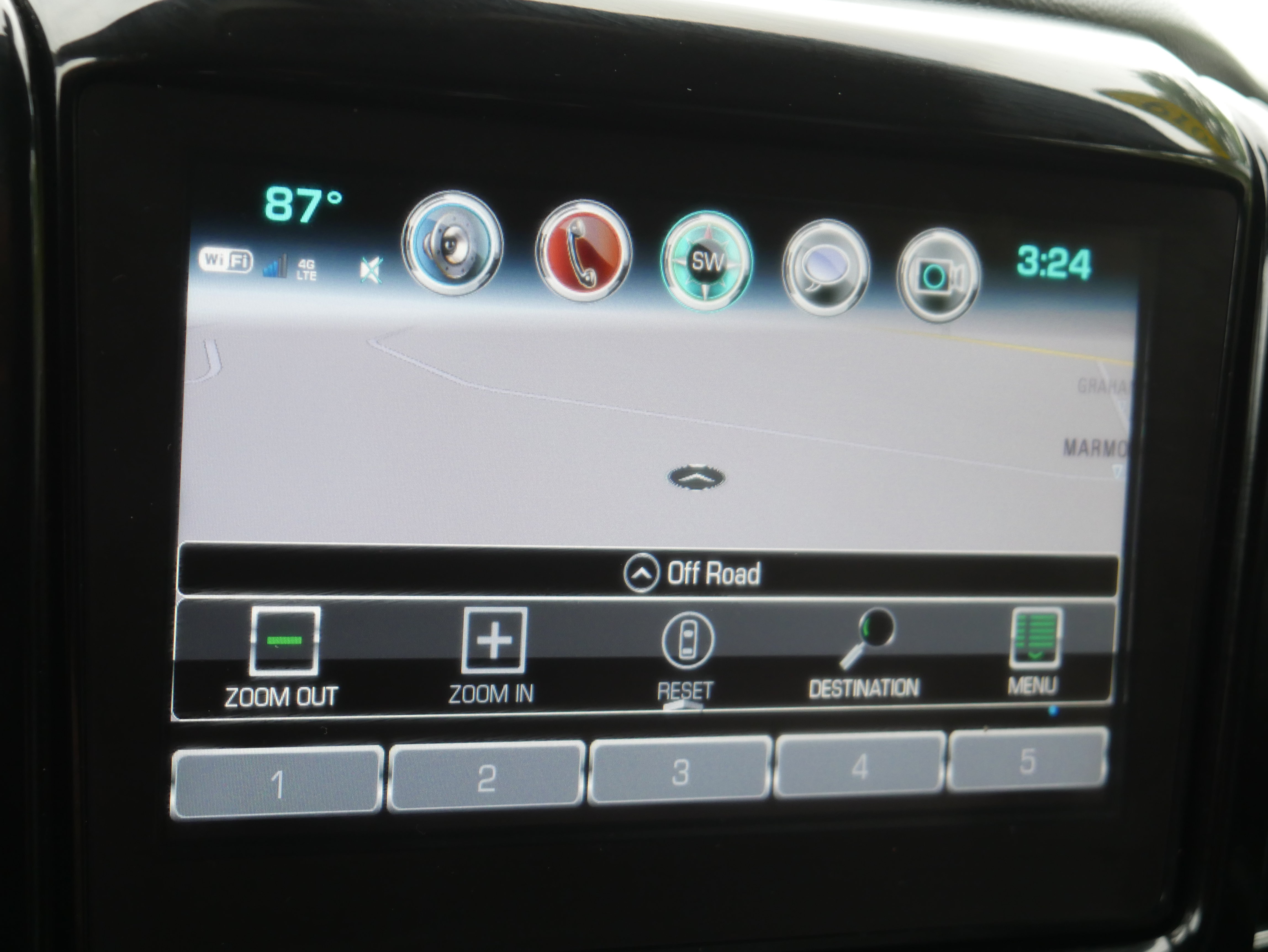 Certified 2019 Chevrolet Traverse LT w/ LT Premium Package AWD/4WD image 22