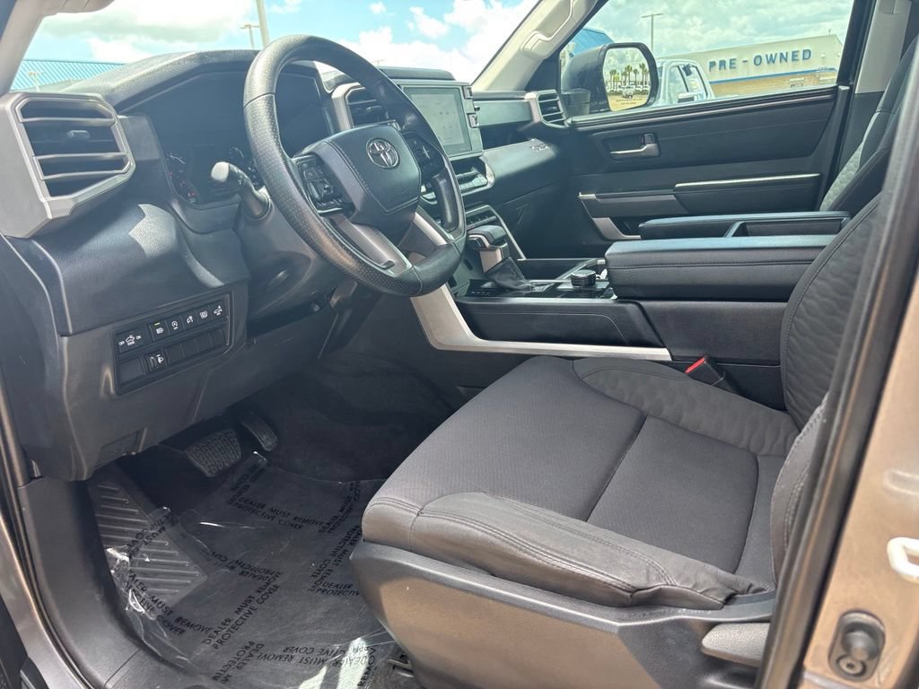 Used 2022 Toyota Tundra SR5 w/ Convenience Package RWD image 14