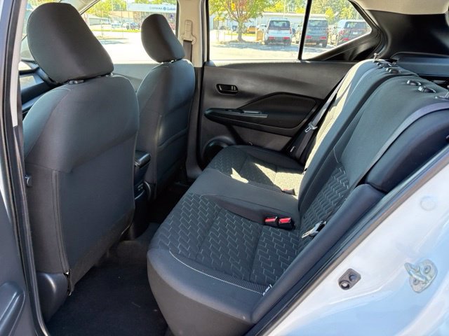 Used 2021 Nissan Kicks S FWD image 24