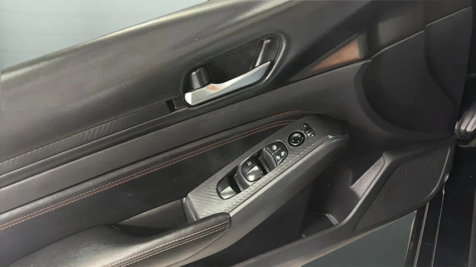 Used 2020 Nissan Altima 2.5 SR FWD image 18