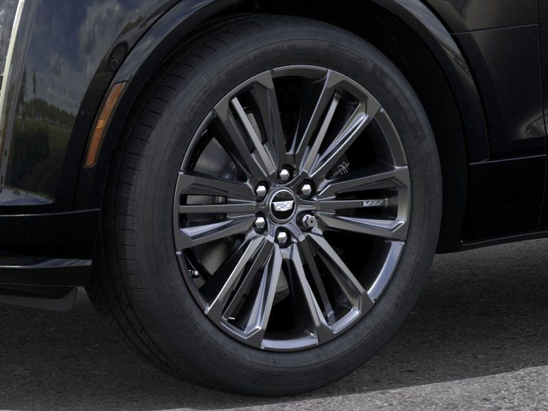 New 2026 Cadillac Lyriq V AWD/4WD image 9