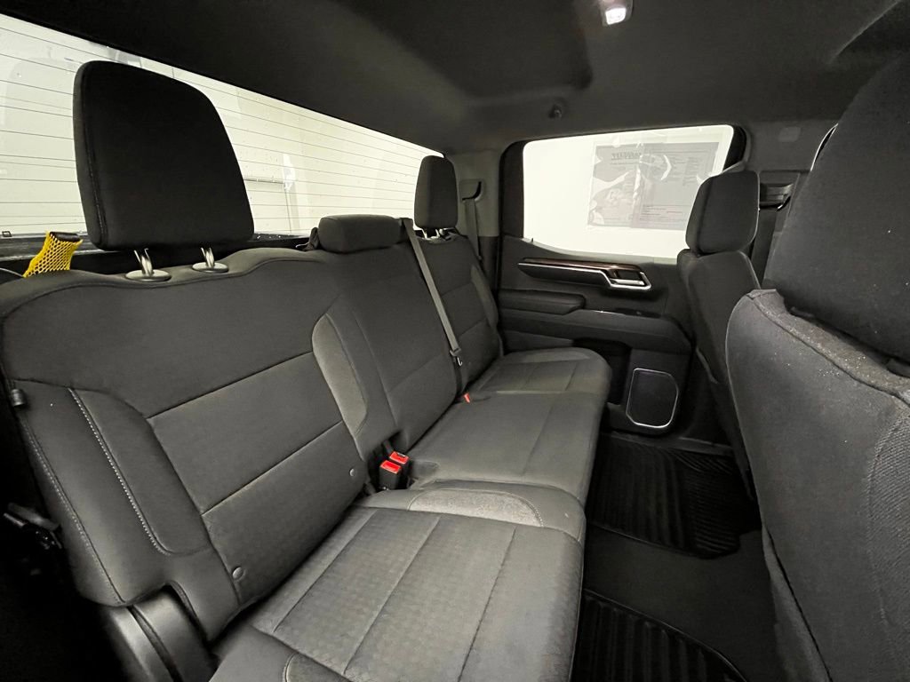 Used 2023 Chevrolet Silverado 1500 LT image 31