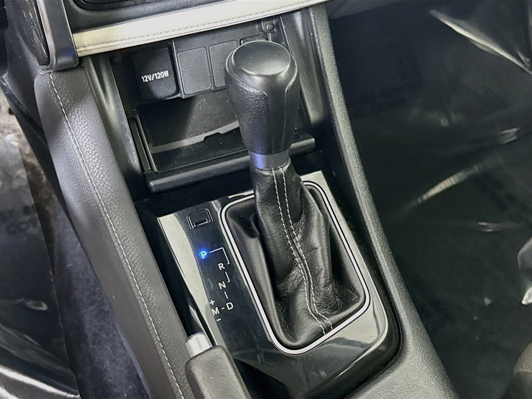 Used 2018 Toyota Corolla iM w/ All-Weather Mat Package FWD image 20
