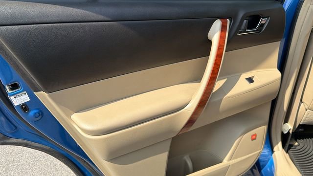 Used 2008 Toyota Highlander Limited image 28