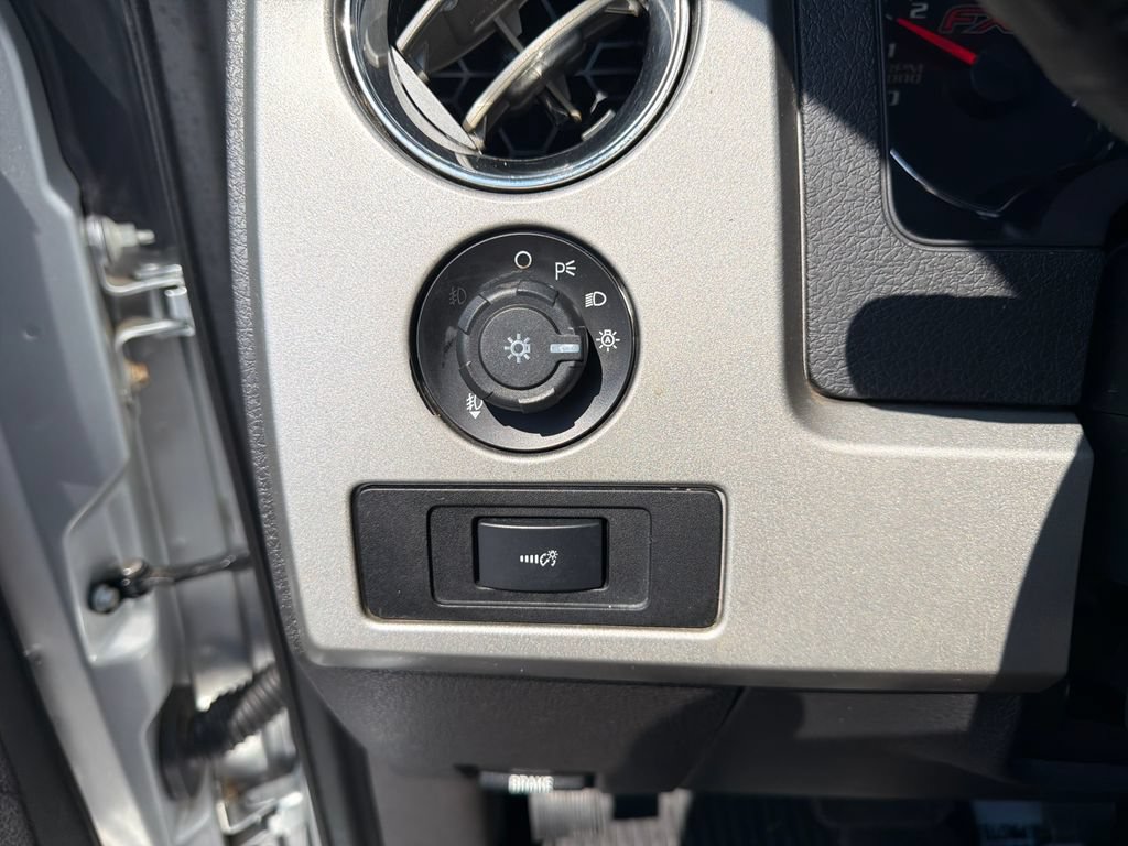 Used 2012 Ford F150 FX4 w/ FX Plus Pkg AWD/4WD image 31