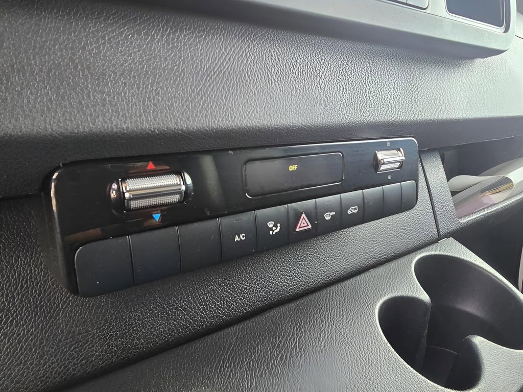 Used 2022 Mercedes-Benz Sprinter 3500 w/ Parking Package image 22