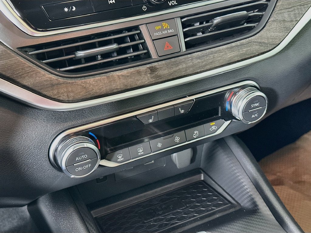 New 2026 Nissan Altima 2.5 SV FWD image 21