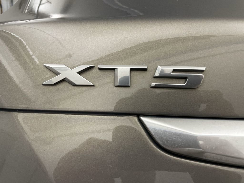 Used 2019 Cadillac XT5 Luxury FWD image 26
