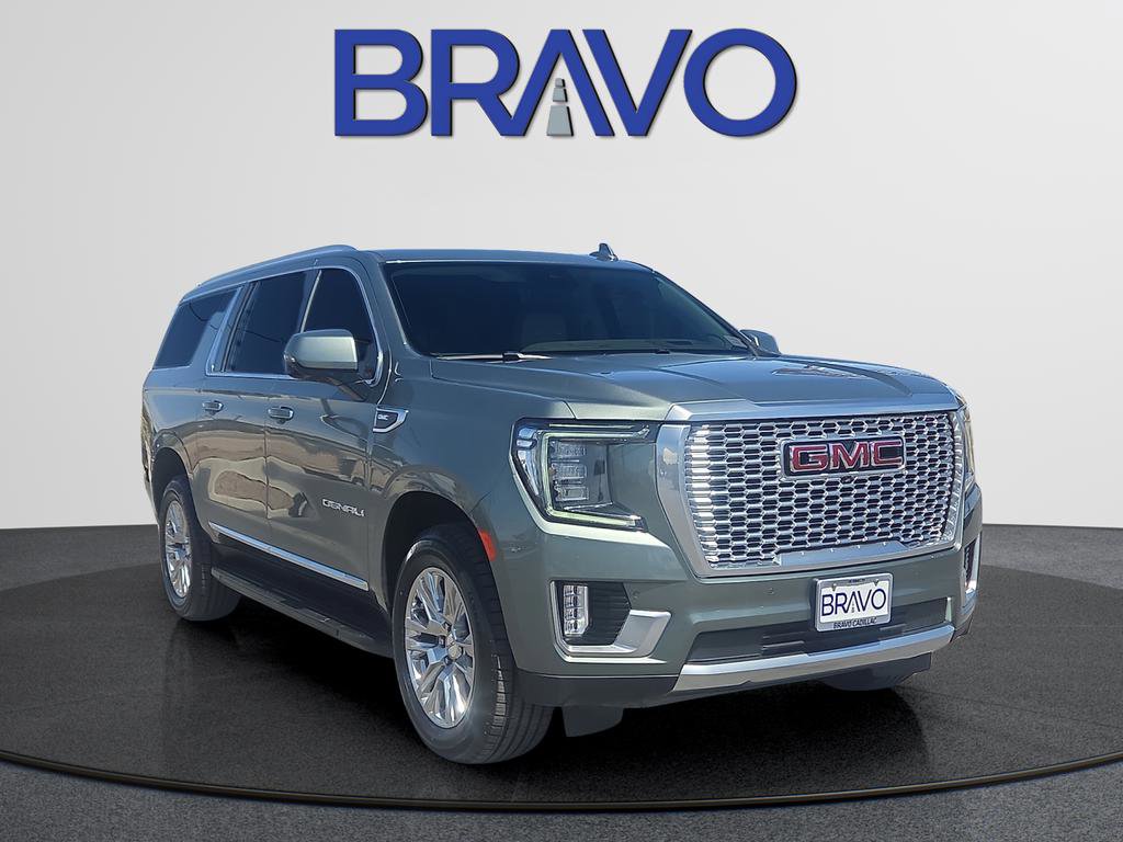 Used 2023 GMC Yukon XL Denali AWD/4WD image 2