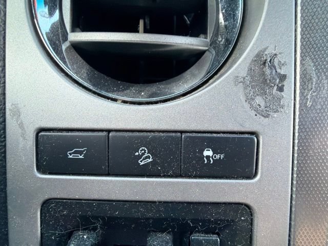 Used 2016 Ford Expedition EL XLT w/ Equipment Group 202A AWD/4WD image 19