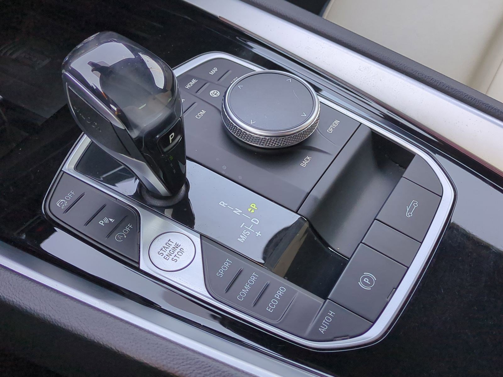 Used 2020 BMW Z4 sDrive30i w/ Premium Package image 26