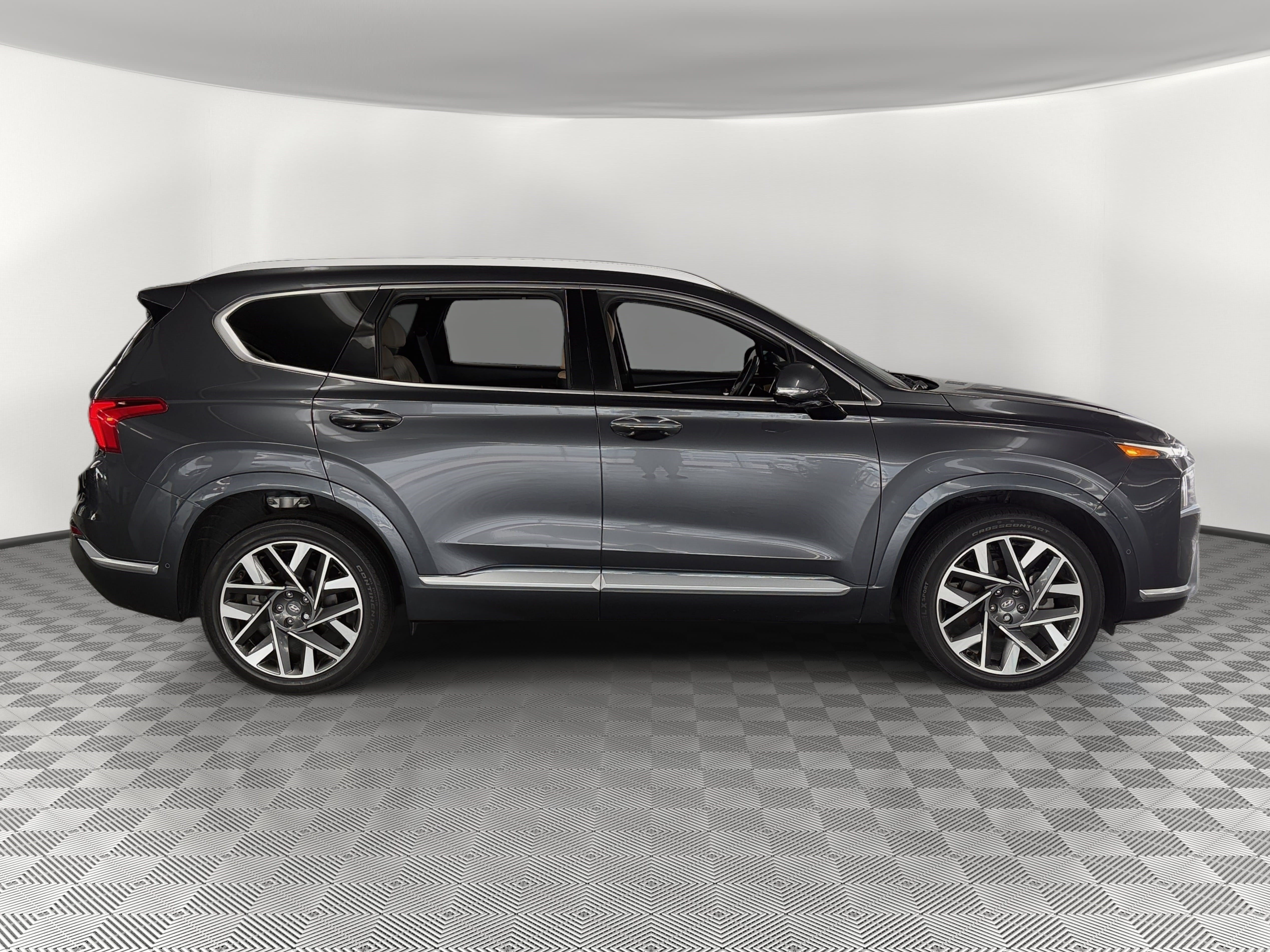 Used 2023 Hyundai Santa Fe Calligraphy FWD image 8