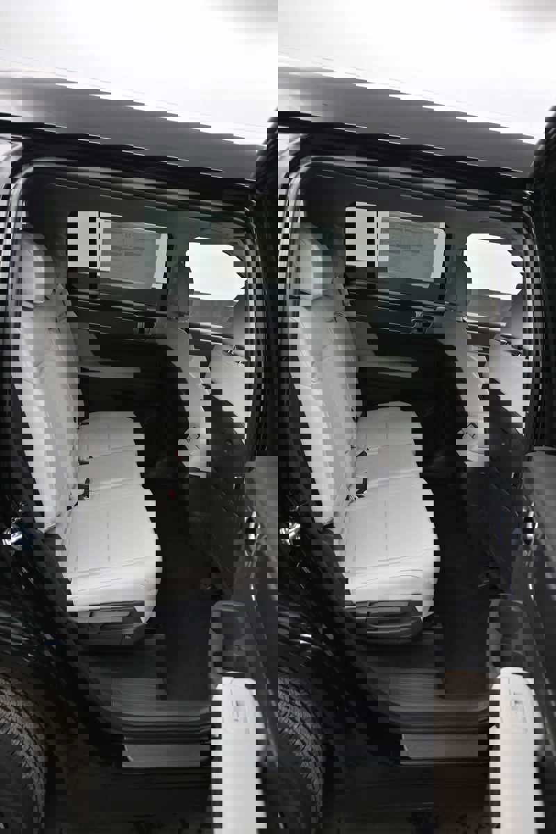 New 2026 Hyundai Santa Fe SE image 10