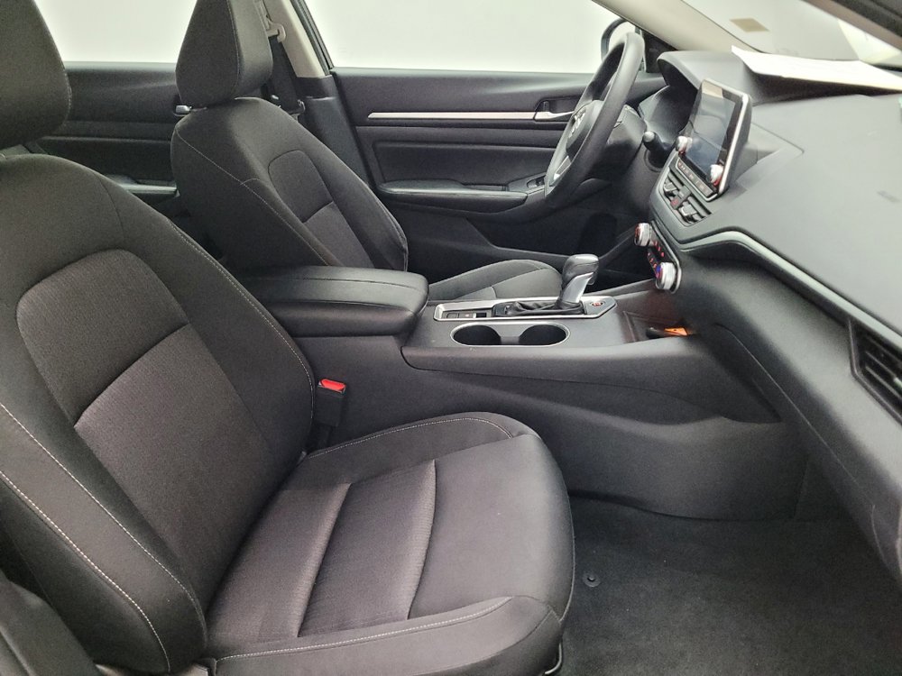 Used 2022 Nissan Altima 2.5 SV image 21