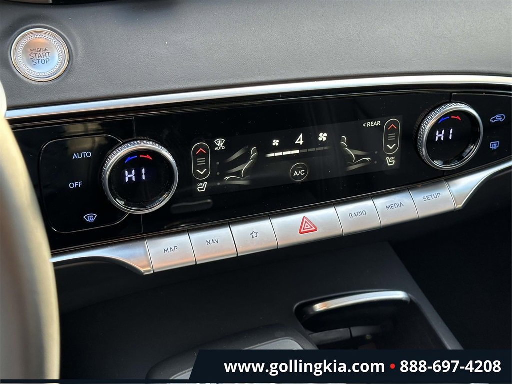 Used 2025 Genesis GV70 2.5T image 25