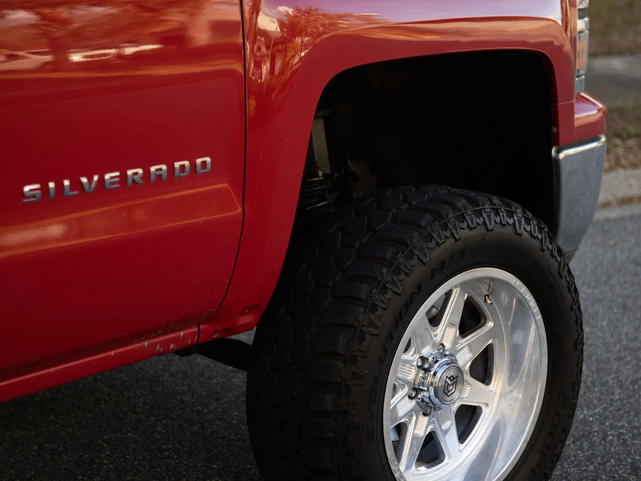 Used 2014 Chevrolet Silverado 1500 LT image 10