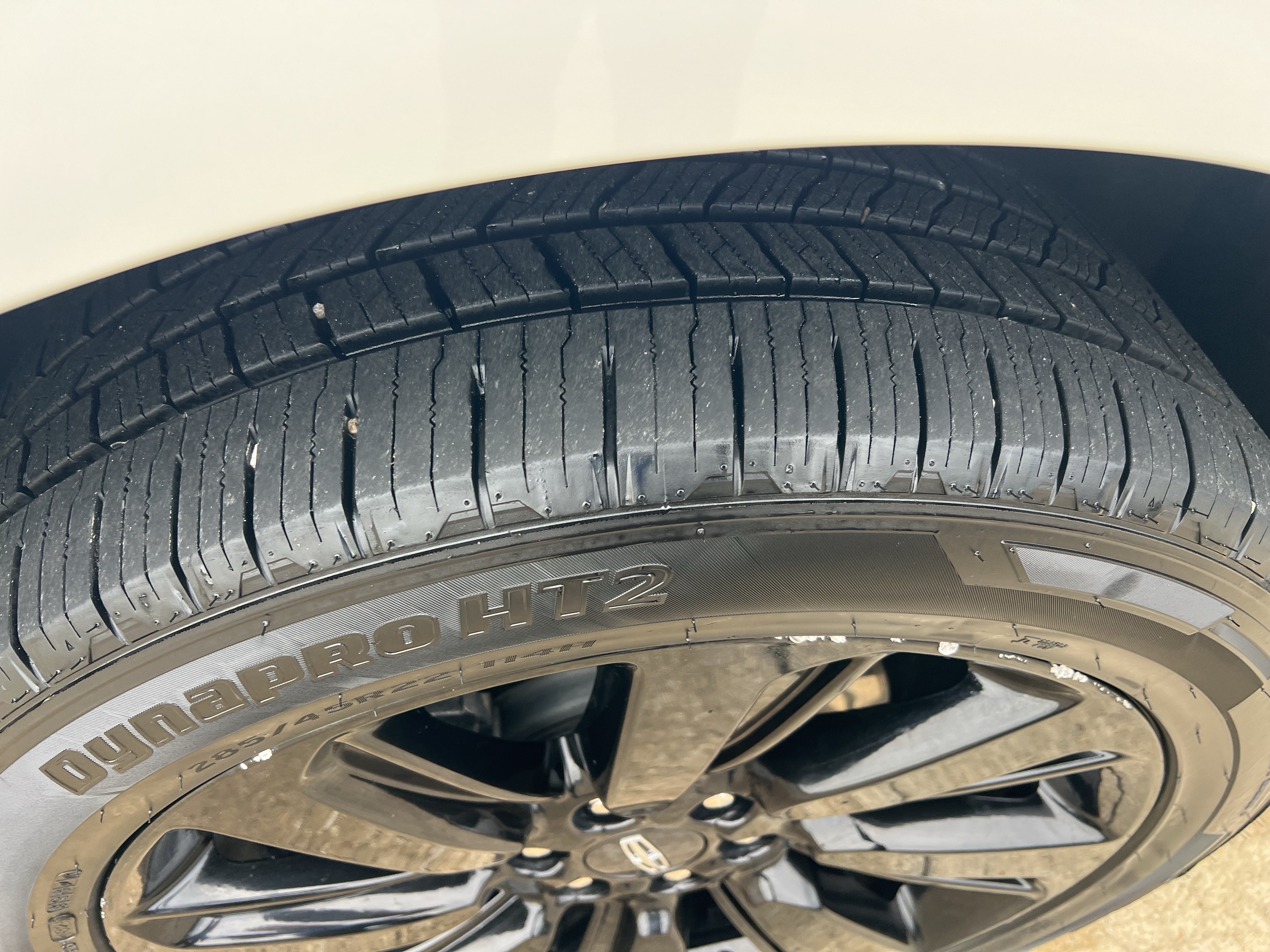 Used 2023 Lincoln Navigator L Reserve AWD/4WD image 2