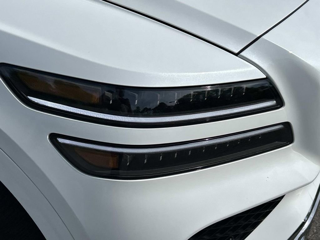 Used 2025 Genesis GV80 2.5T Standard AWD/4WD image 10