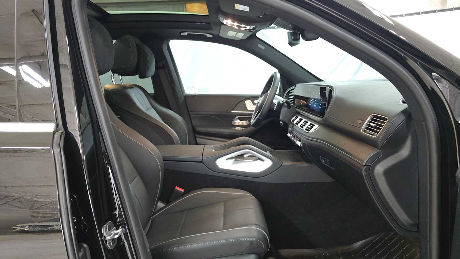 Used 2026 Mercedes-Benz GLE 580 4MATIC image 10