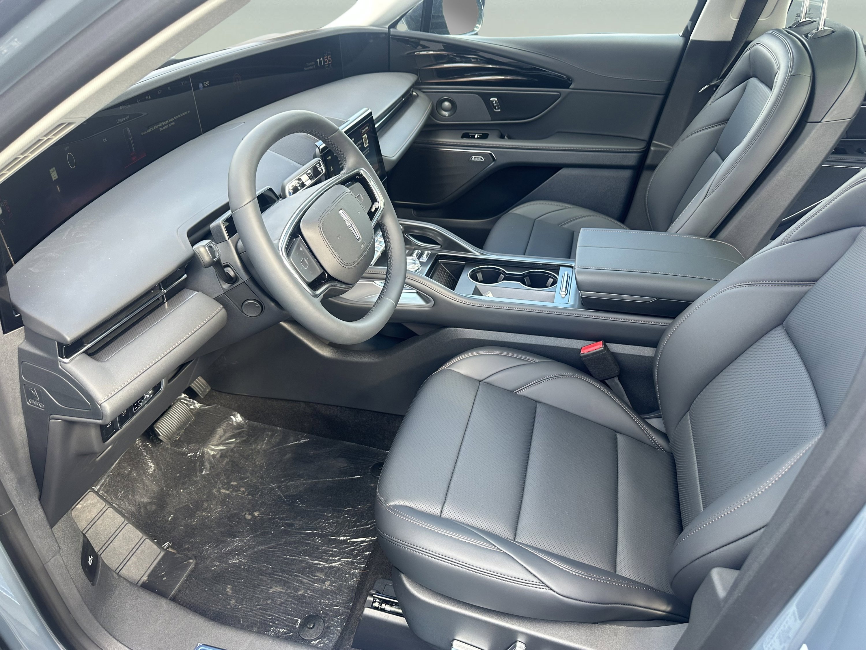 New 2026 Lincoln Nautilus Premier w/ Equipment Group 102A image 9