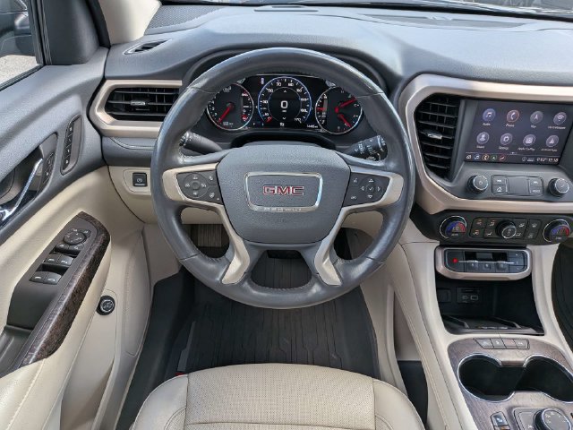 Used 2020 GMC Acadia Denali w/ Trailering Package AWD/4WD image 18