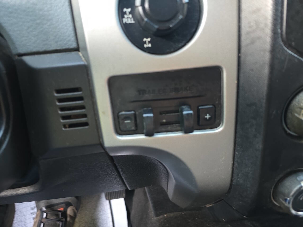 Used 2014 Ford F150 XLT w/ Equipment Group 302A Luxury image 19