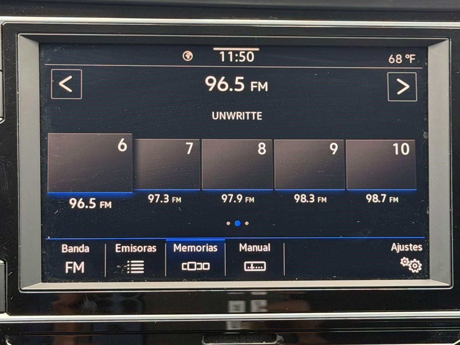 Used 2021 Volkswagen Jetta R-Line w/ R-Line Cold Weather Package image 23