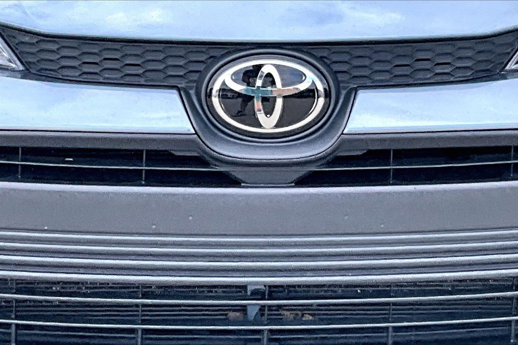 Used 2024 Toyota Corolla LE FWD image 12