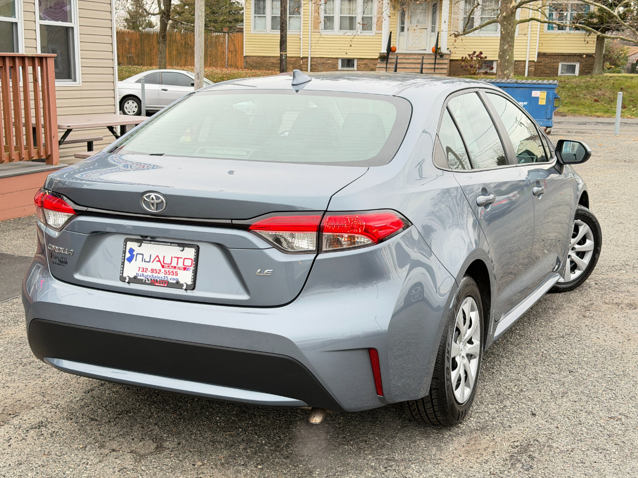 Used 2022 Toyota Corolla LE image 75