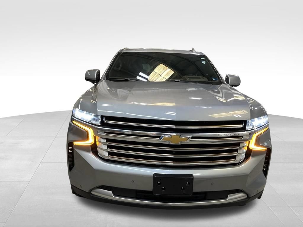 Used 2024 Chevrolet Suburban High Country w/ Max Trailering Package AWD/4WD image 9
