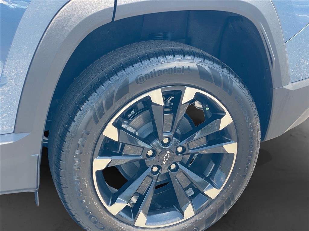 New 2026 Chevrolet Equinox RS FWD image 25