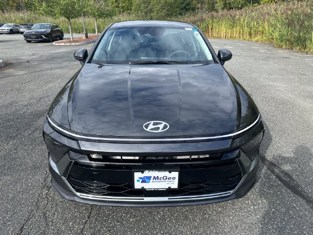 Certified 2025 Hyundai Sonata SE FWD image 9