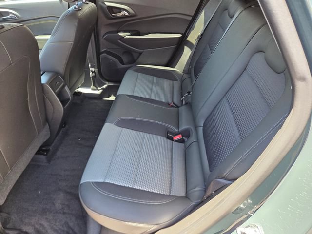 Certified 2025 Chevrolet Trax LT FWD image 11