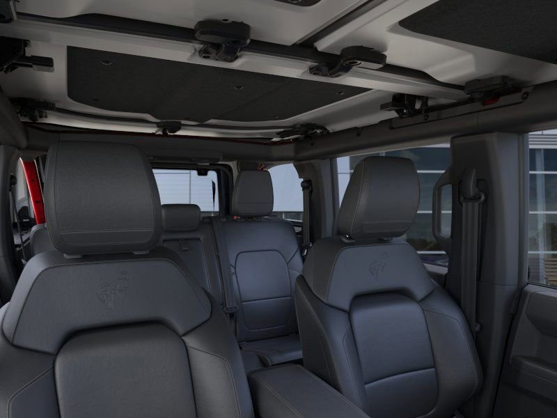New 2025 Ford Bronco Badlands image 12