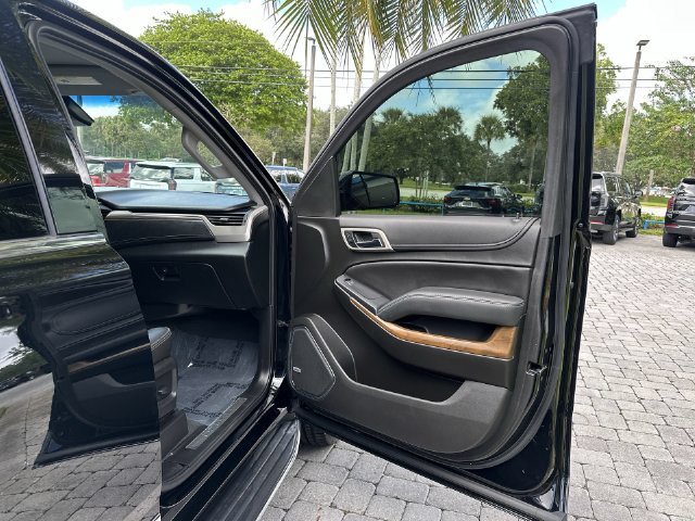 Used 2019 GMC Yukon Denali RWD image 23