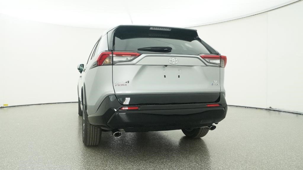 New 2025 Toyota RAV4 SE image 15