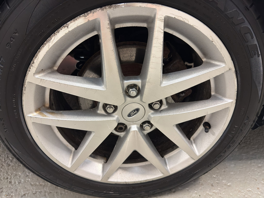 Used 2011 Ford Fusion SEL w/ 302A Rapid Spec Order Code image 35