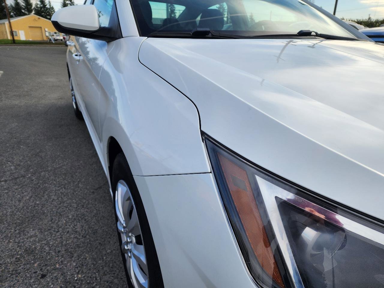 Used 2019 Hyundai Elantra SE w/ Cargo Package image 26