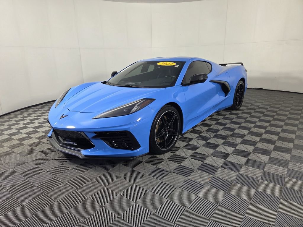 Used 2023 Chevrolet Corvette Stingray Coupe w/ Z51 Performance Package image 4