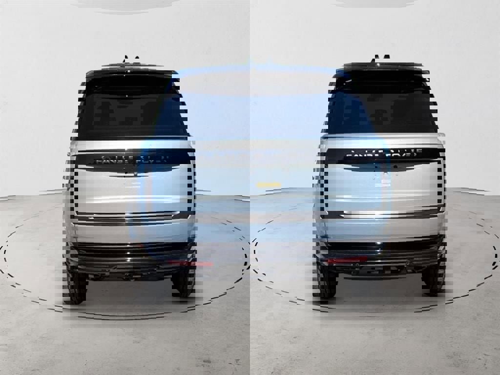 New 2025 Land Rover Range Rover SE image 4