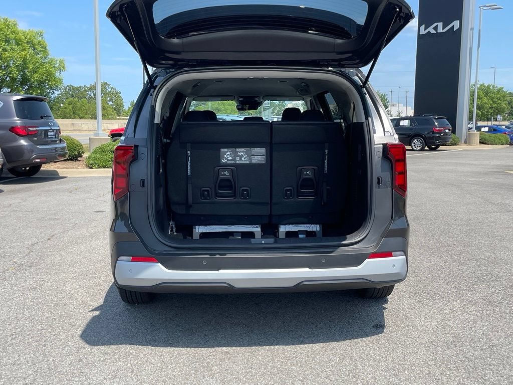 New 2026 Kia Carnival FWD image 7