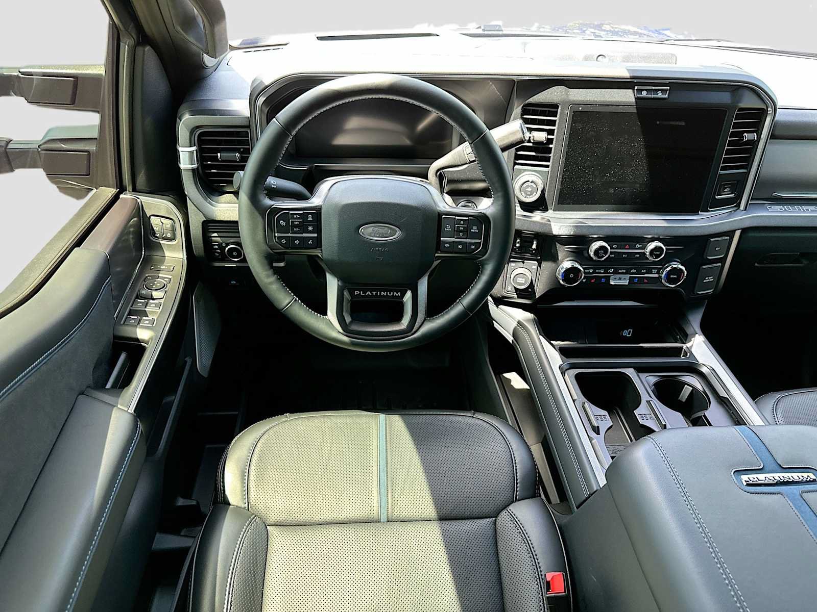 Used 2026 Ford F250 Platinum AWD/4WD image 23