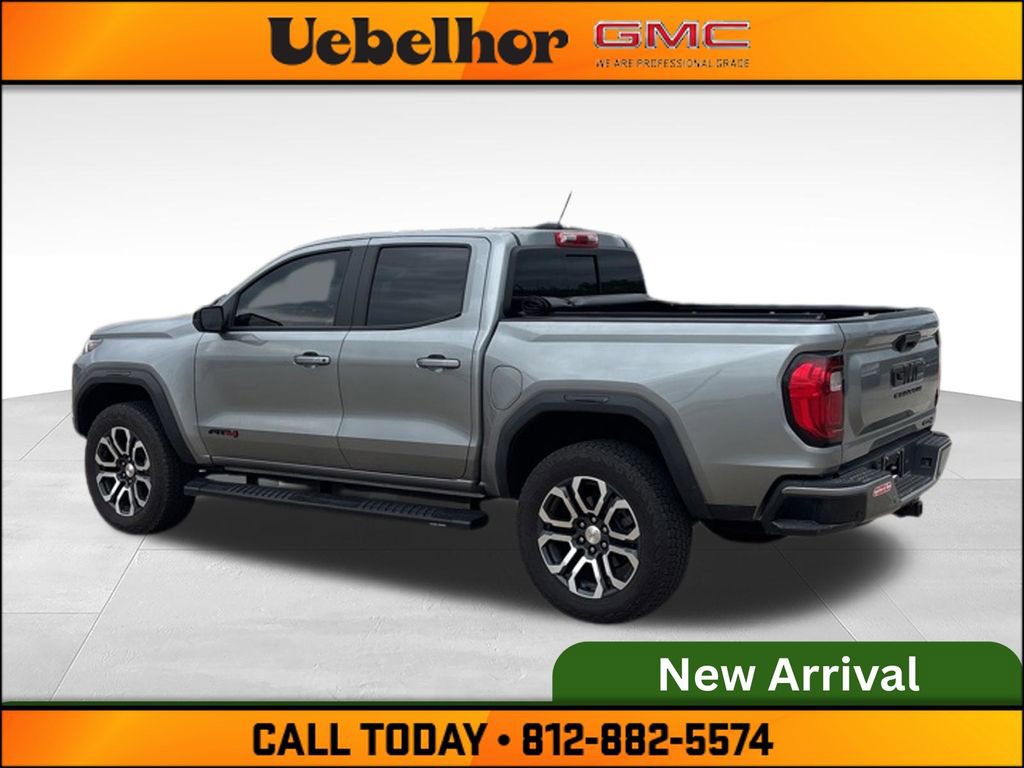 Used 2024 GMC Canyon AT4 w/ AT4 Premium Package AWD/4WD image 7