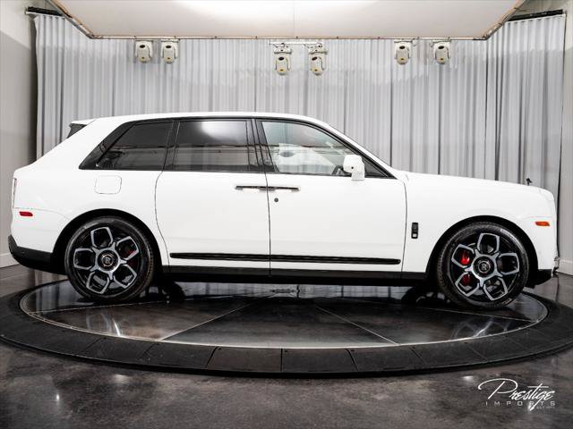 Used 2022 Rolls-Royce Cullinan Black Badge AWD/4WD image 15
