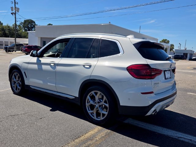 Used 2021 BMW X3 xDrive30e w/ Premium Package AWD/4WD image 9