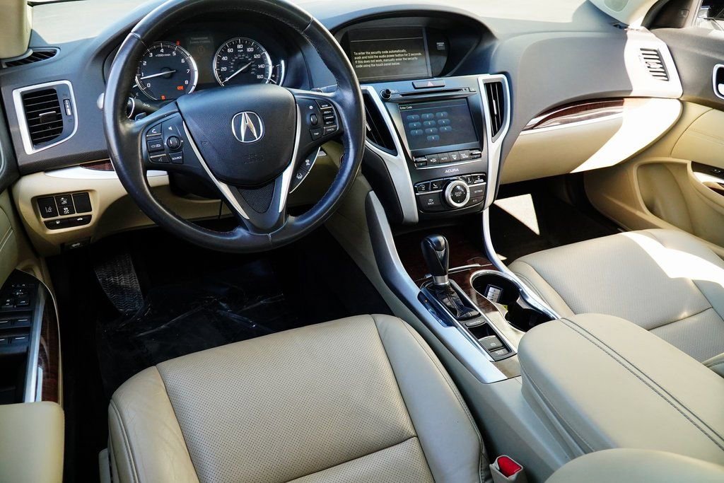 Used 2018 Acura TLX w/ Technology Package FWD image 11
