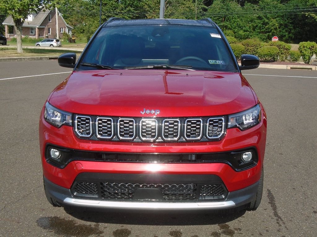 New 2025 Jeep Compass Limited w/ Sun & Sound Group image 5